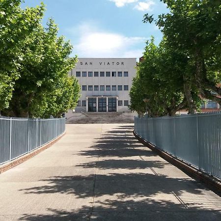 بيت شباب Centro San Viator باياذوليد المظهر الخارجي الصورة
