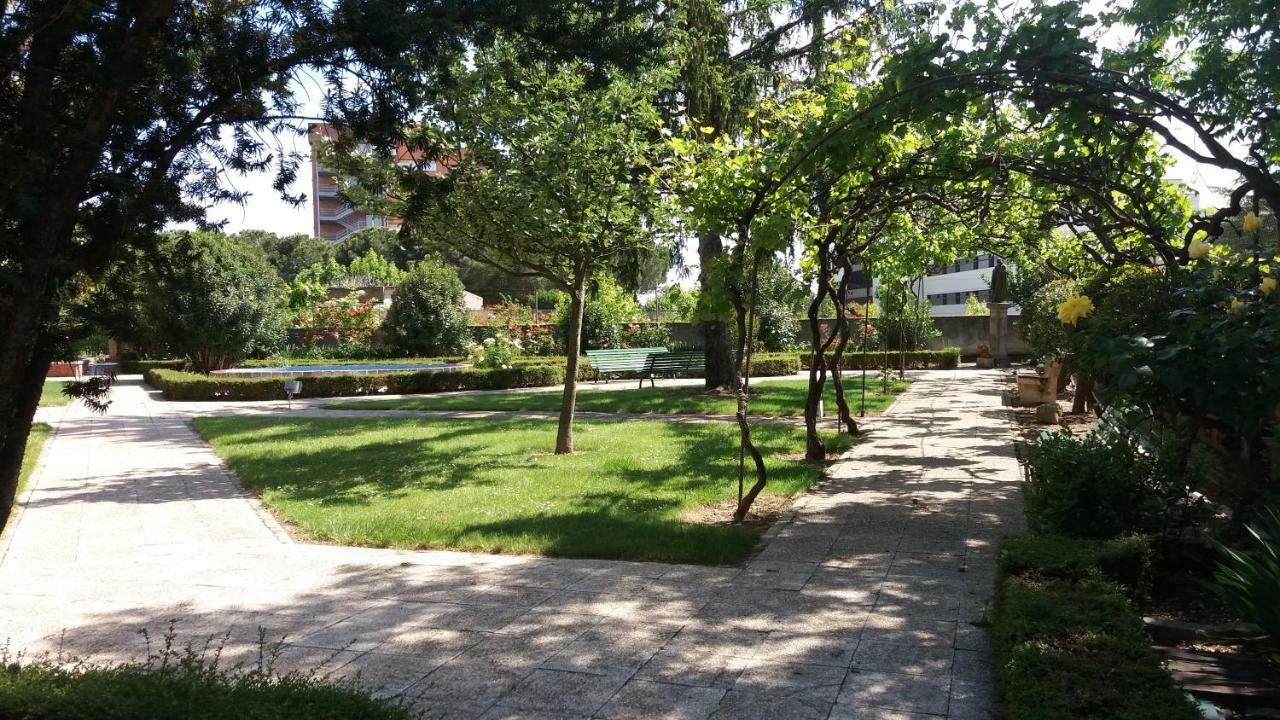بيت شباب Centro San Viator باياذوليد المظهر الخارجي الصورة